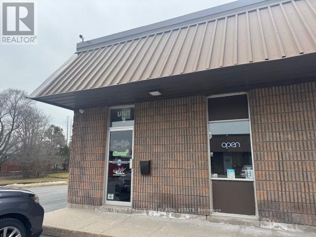 9 - 330 Guelph Street, Halton Hills (Georgetown), Ontario  L7G 4B5 - Photo 5 - W12920658