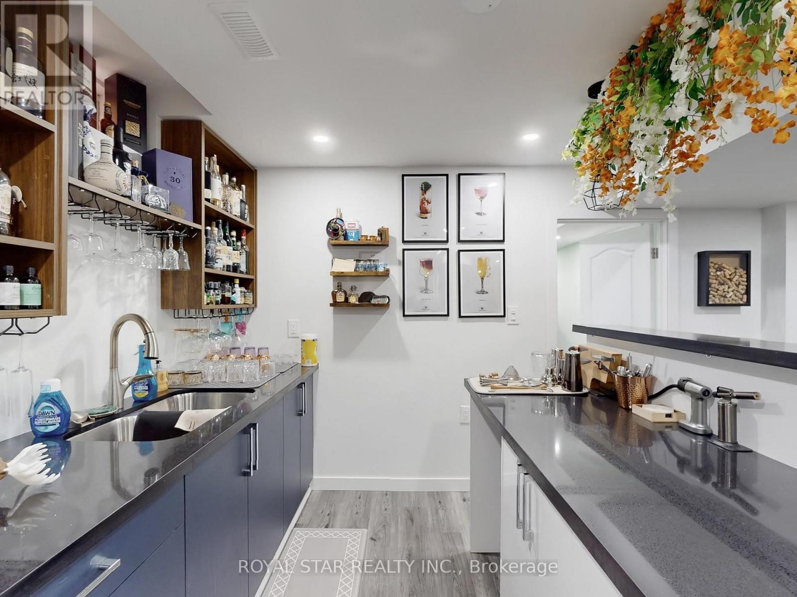 20 Walworth Street, Halton Hills (Georgetown), Ontario  L7G 0N5 - Photo 42 - W12920698