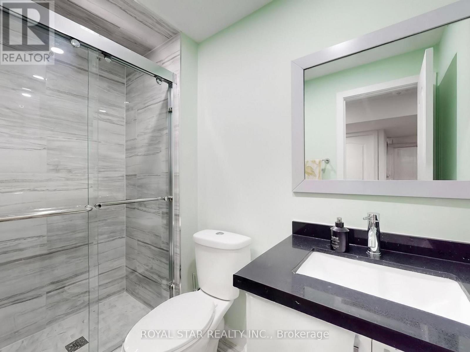 20 Walworth Street, Halton Hills (Georgetown), Ontario  L7G 0N5 - Photo 48 - W12920698