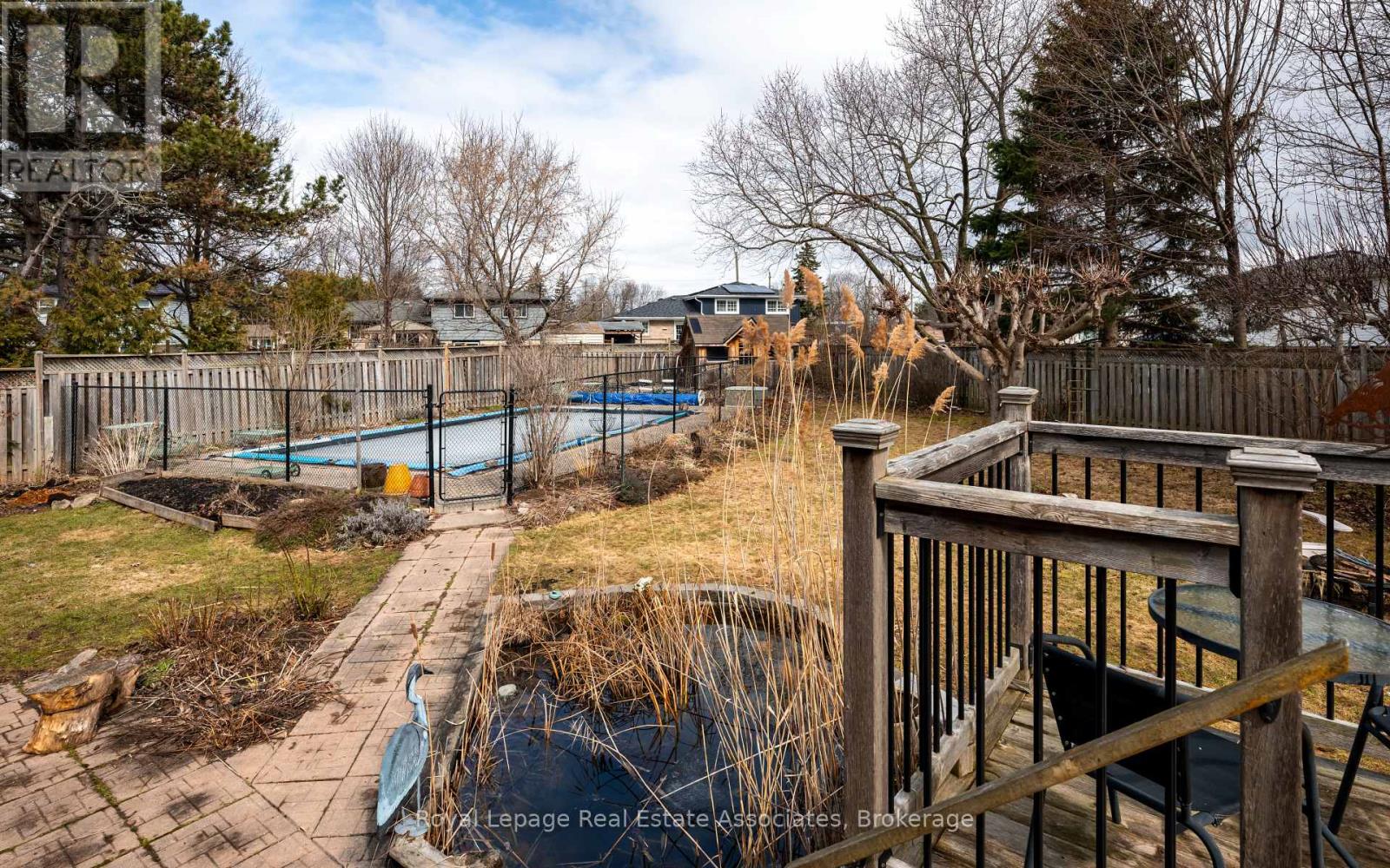 55 Eleanor Crescent, Halton Hills (Georgetown), Ontario  L7G 2T7 - Photo 18 - W12920990