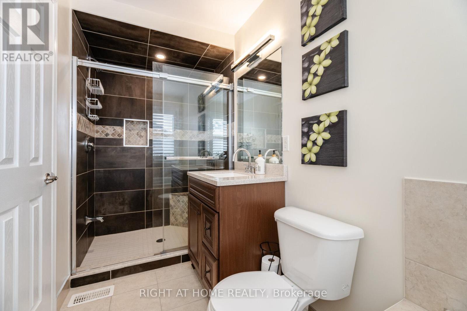 14 Duffel Crescent, Halton Hills (Georgetown), Ontario  L7G 0H7 - Photo 23 - W12921748