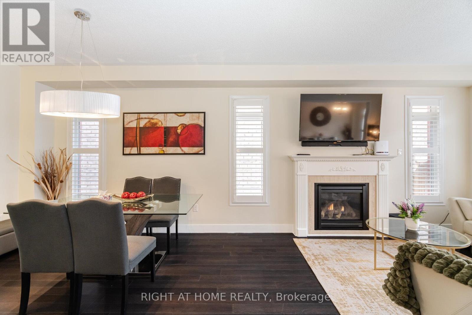 14 Duffel Crescent, Halton Hills (Georgetown), Ontario  L7G 0H7 - Photo 7 - W12921748