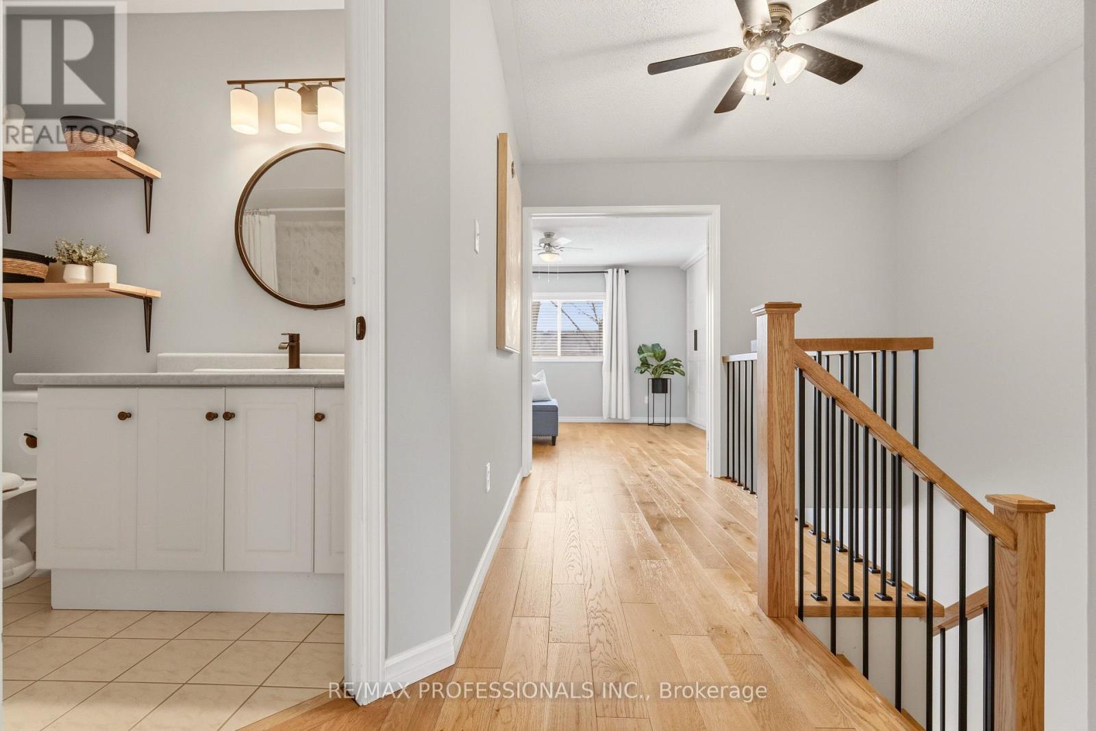 34 Harding Street, Halton Hills (Georgetown), Ontario  L7G 6B2 - Photo 21 - W12922368