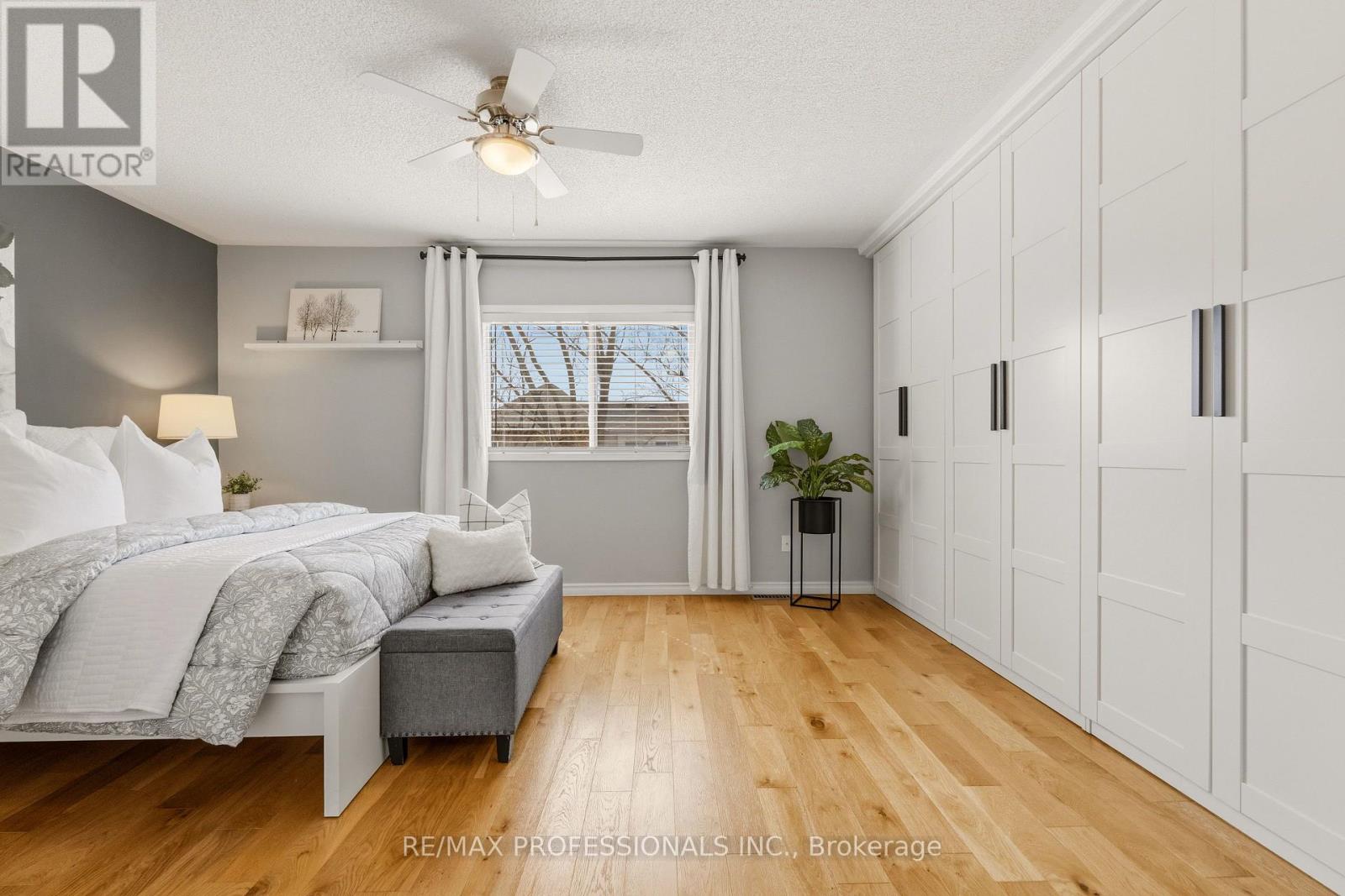 34 Harding Street, Halton Hills (Georgetown), Ontario  L7G 6B2 - Photo 22 - W12922368