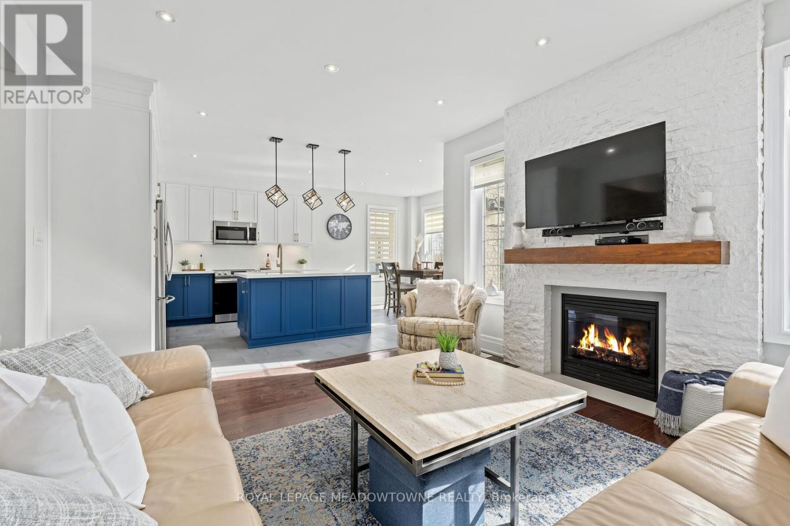 10 Silver Pond Drive, Halton Hills (Georgetown), Ontario  L7G 6L9 - Photo 14 - W12922512