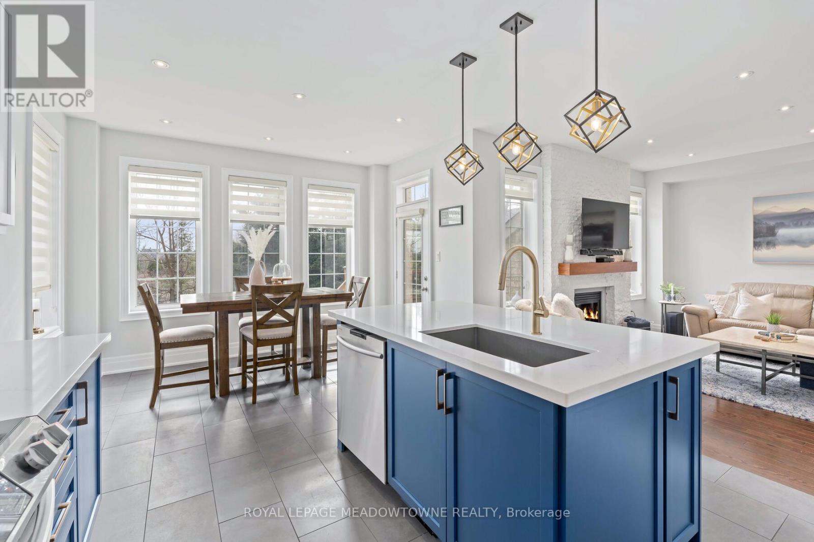 10 Silver Pond Drive, Halton Hills (Georgetown), Ontario  L7G 6L9 - Photo 17 - W12922512