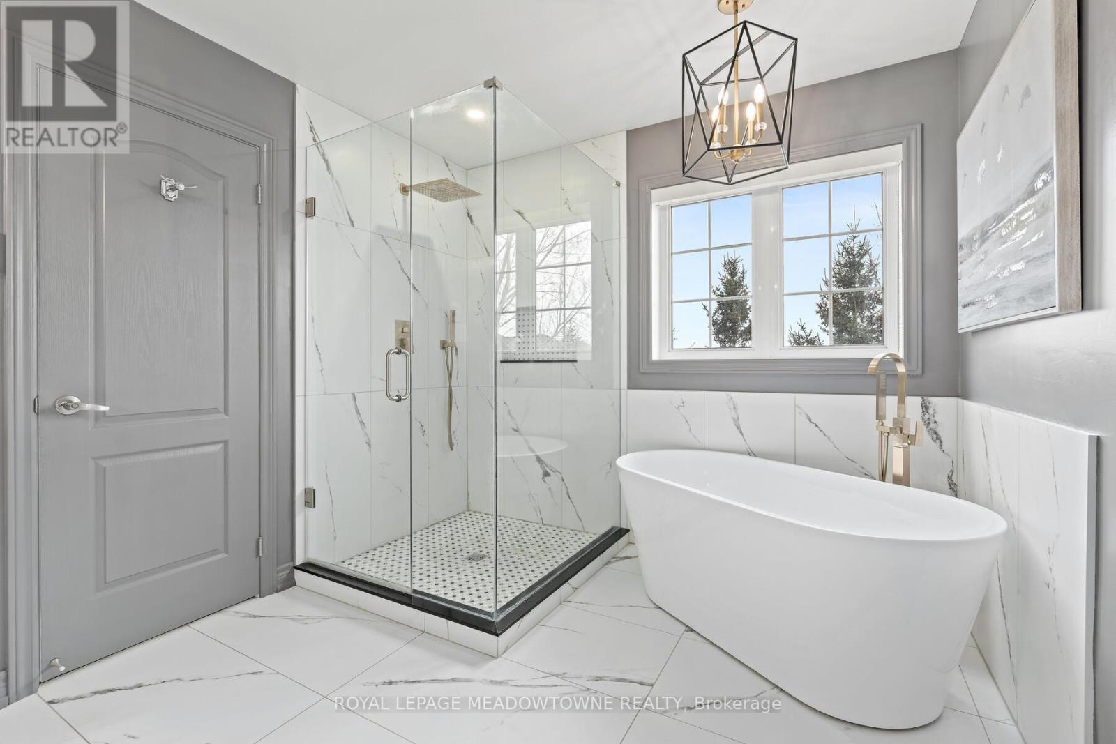 10 Silver Pond Drive, Halton Hills (Georgetown), Ontario  L7G 6L9 - Photo 27 - W12922512