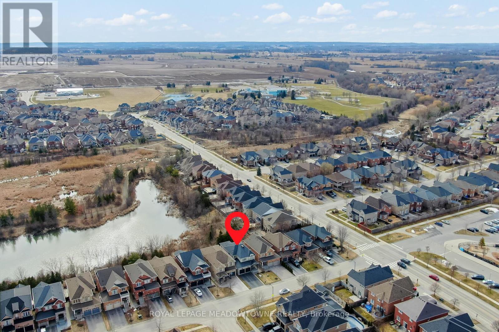 10 Silver Pond Drive, Halton Hills (Georgetown), Ontario  L7G 6L9 - Photo 3 - W12922512