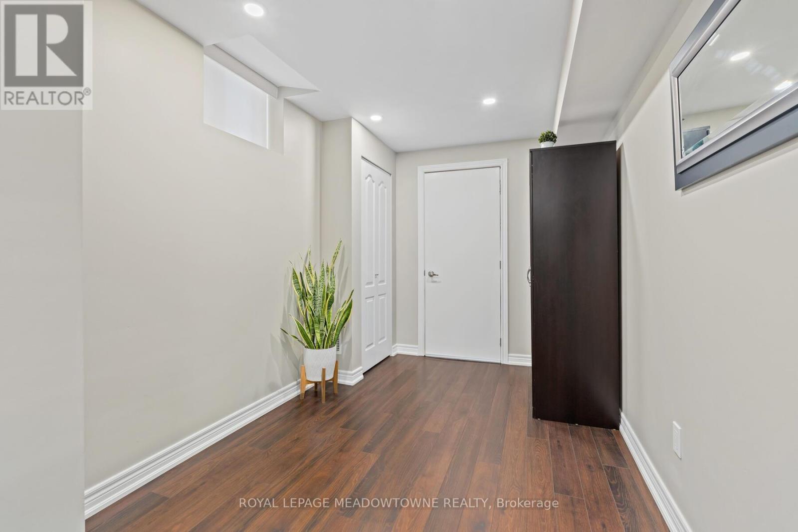 10 Silver Pond Drive, Halton Hills (Georgetown), Ontario  L7G 6L9 - Photo 32 - W12922512