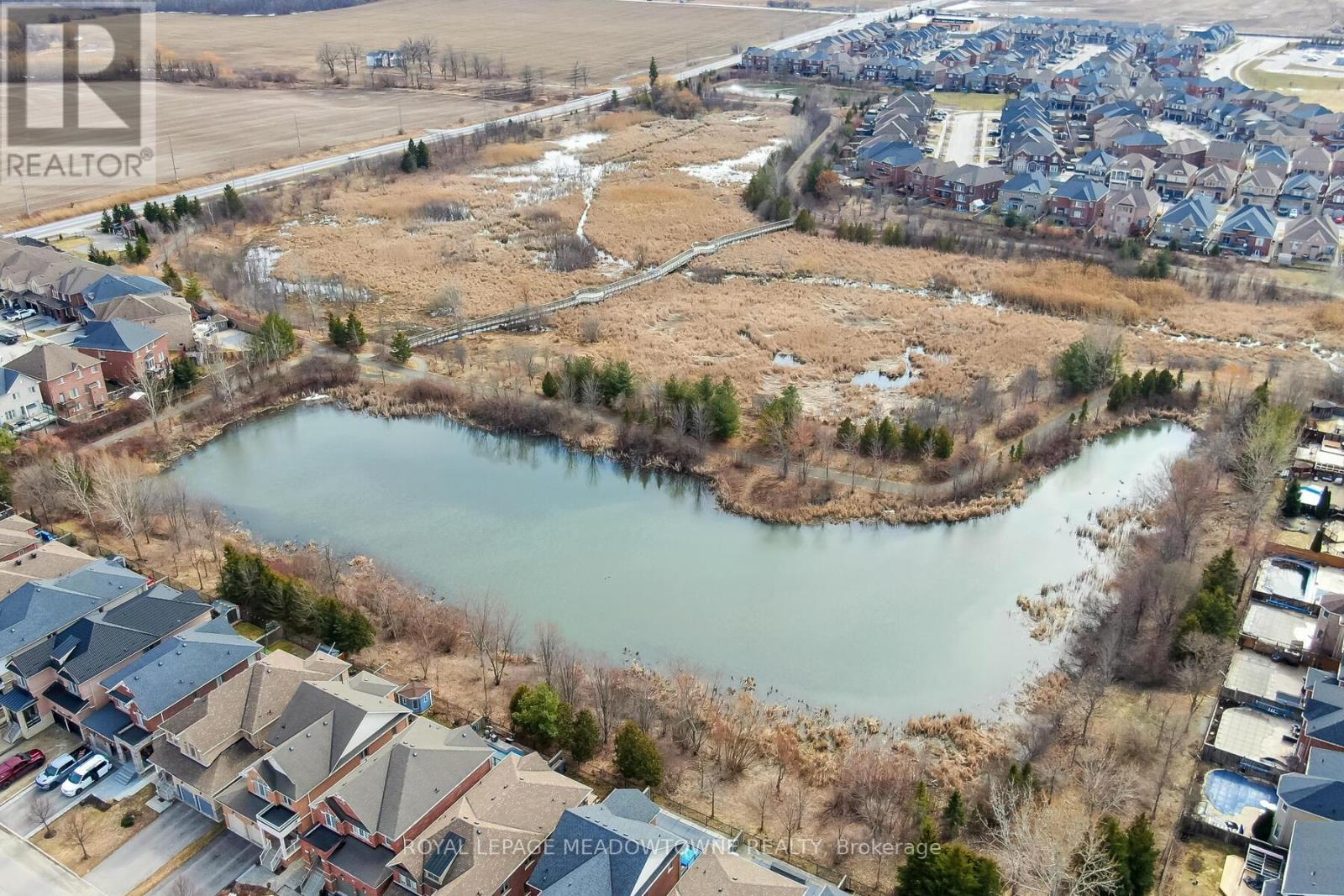 10 Silver Pond Drive, Halton Hills (Georgetown), Ontario  L7G 6L9 - Photo 44 - W12922512