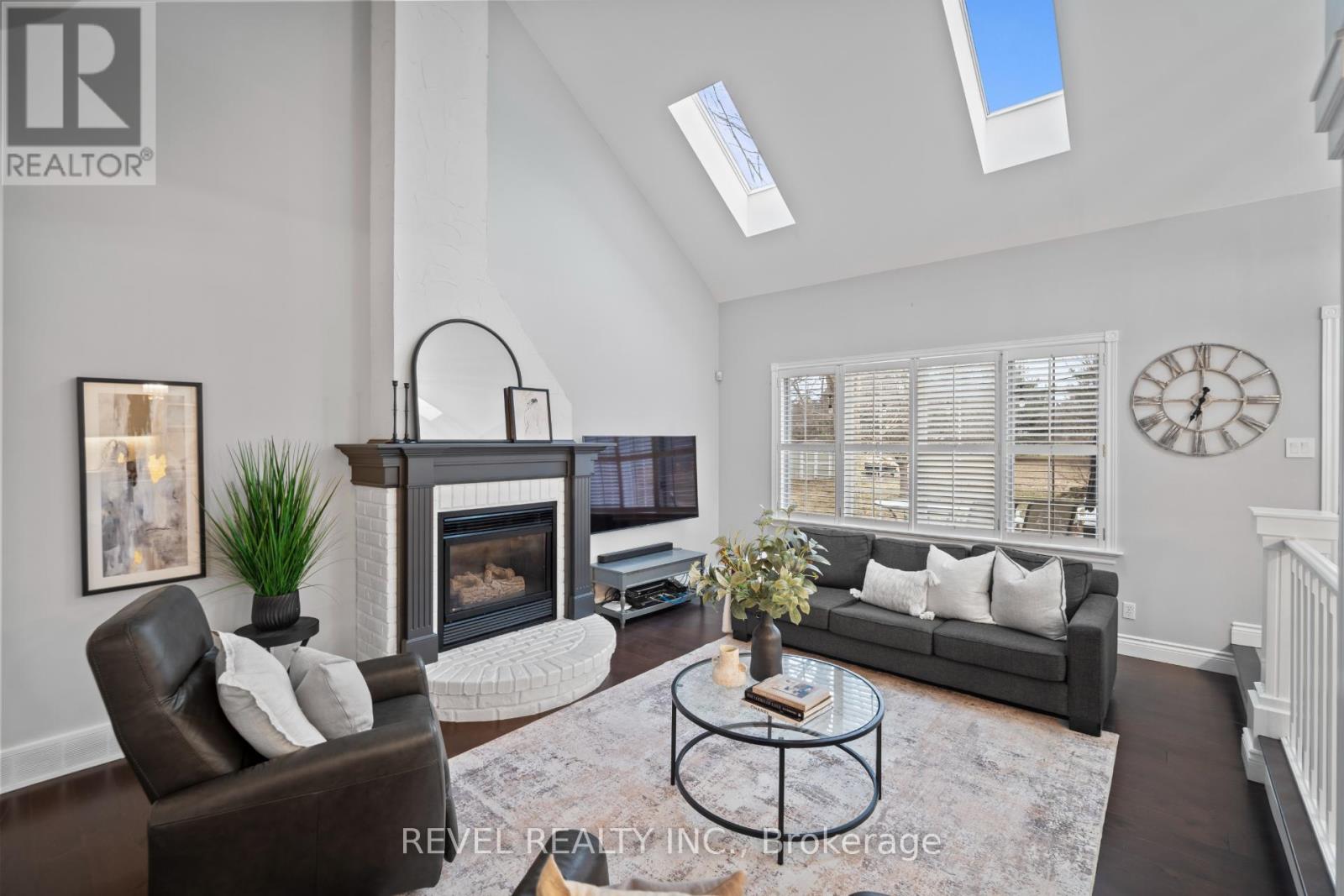 2255 Mohawk Trail, Milton (Campbellville), Ontario  L0P 1B0 - Photo 13 - W12923462