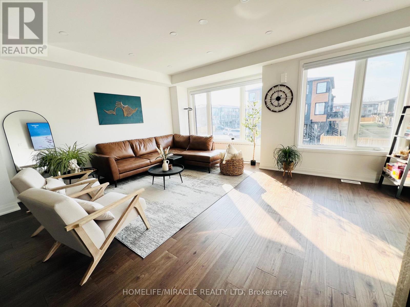 9 Briar Court, Halton Hills (Georgetown), Ontario  L7G 0P5 - Photo 10 - W12923634