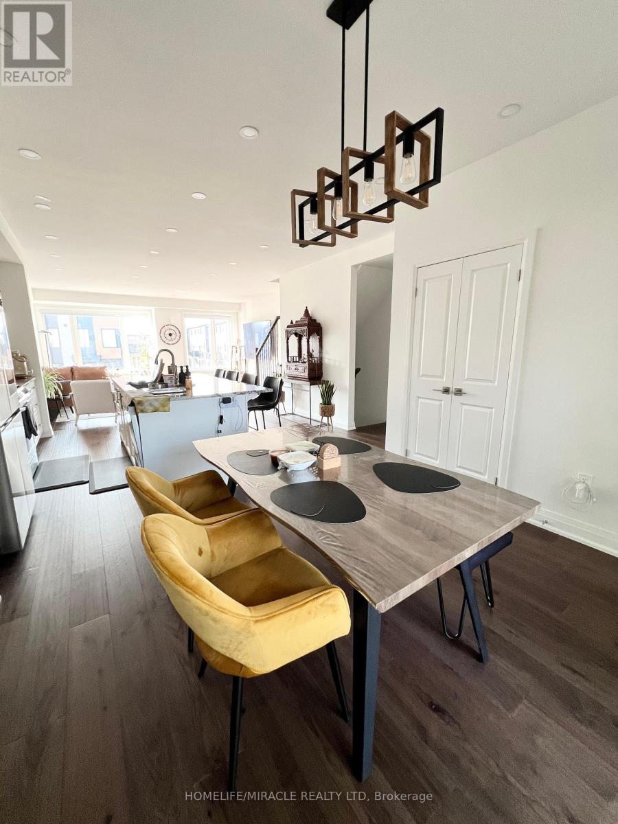 9 Briar Court, Halton Hills (Georgetown), Ontario  L7G 0P5 - Photo 19 - W12923634