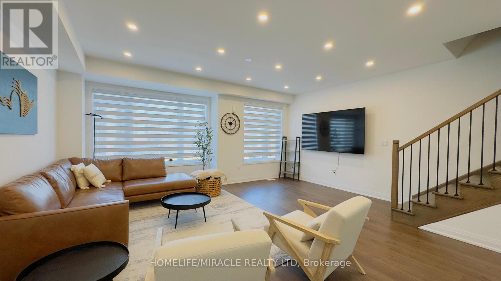 9 Briar Court, Halton Hills (Georgetown), Ontario  L7G 0P5 - Photo 7 - W12923634