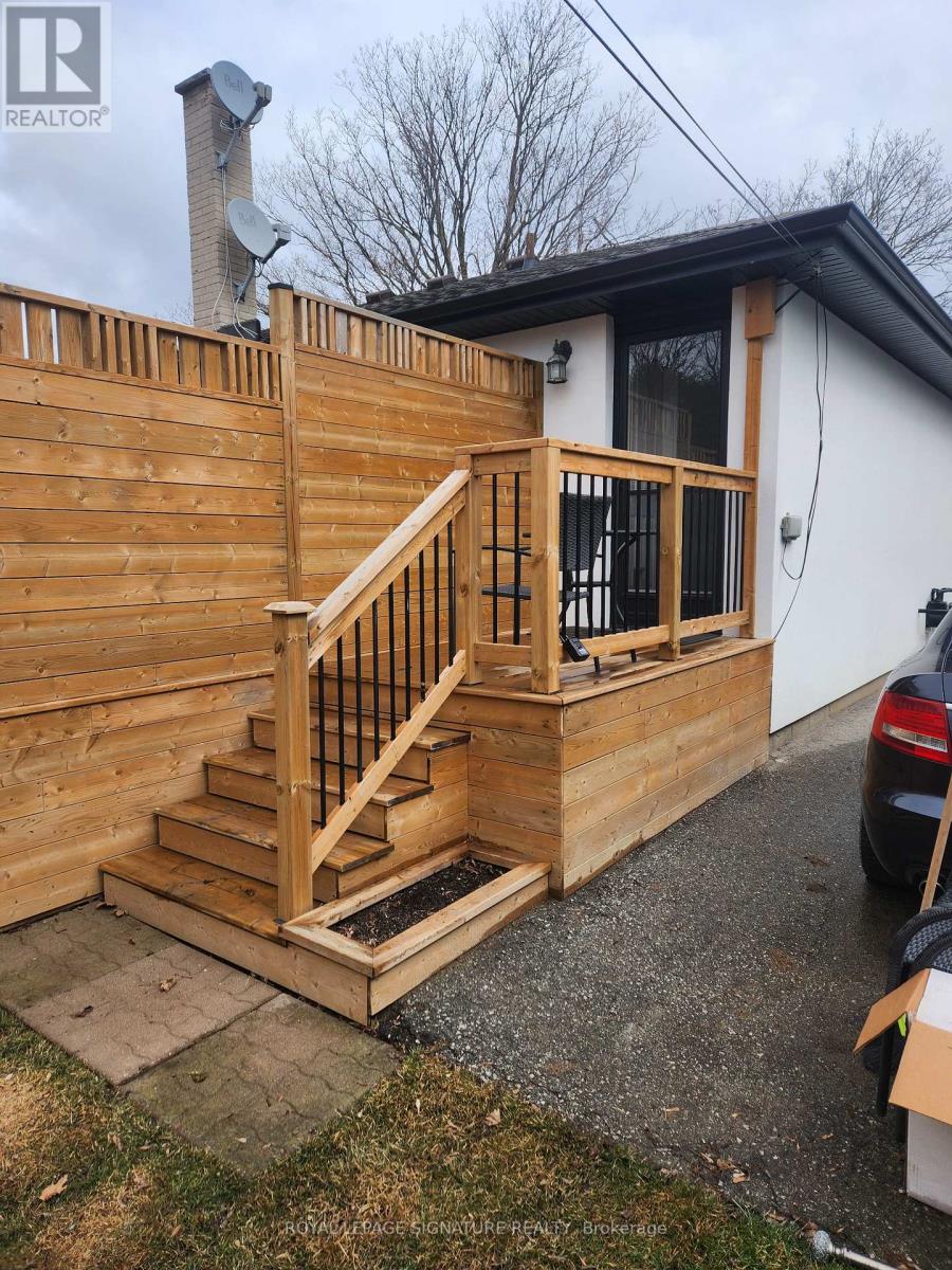 43 Mcintyre Crescent, Halton Hills (Georgetown), Ontario  L7G 1N5 - Photo 11 - W12923660