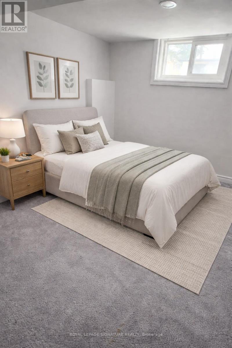 43 Mcintyre Crescent, Halton Hills (Georgetown), Ontario  L7G 1N5 - Photo 3 - W12923660