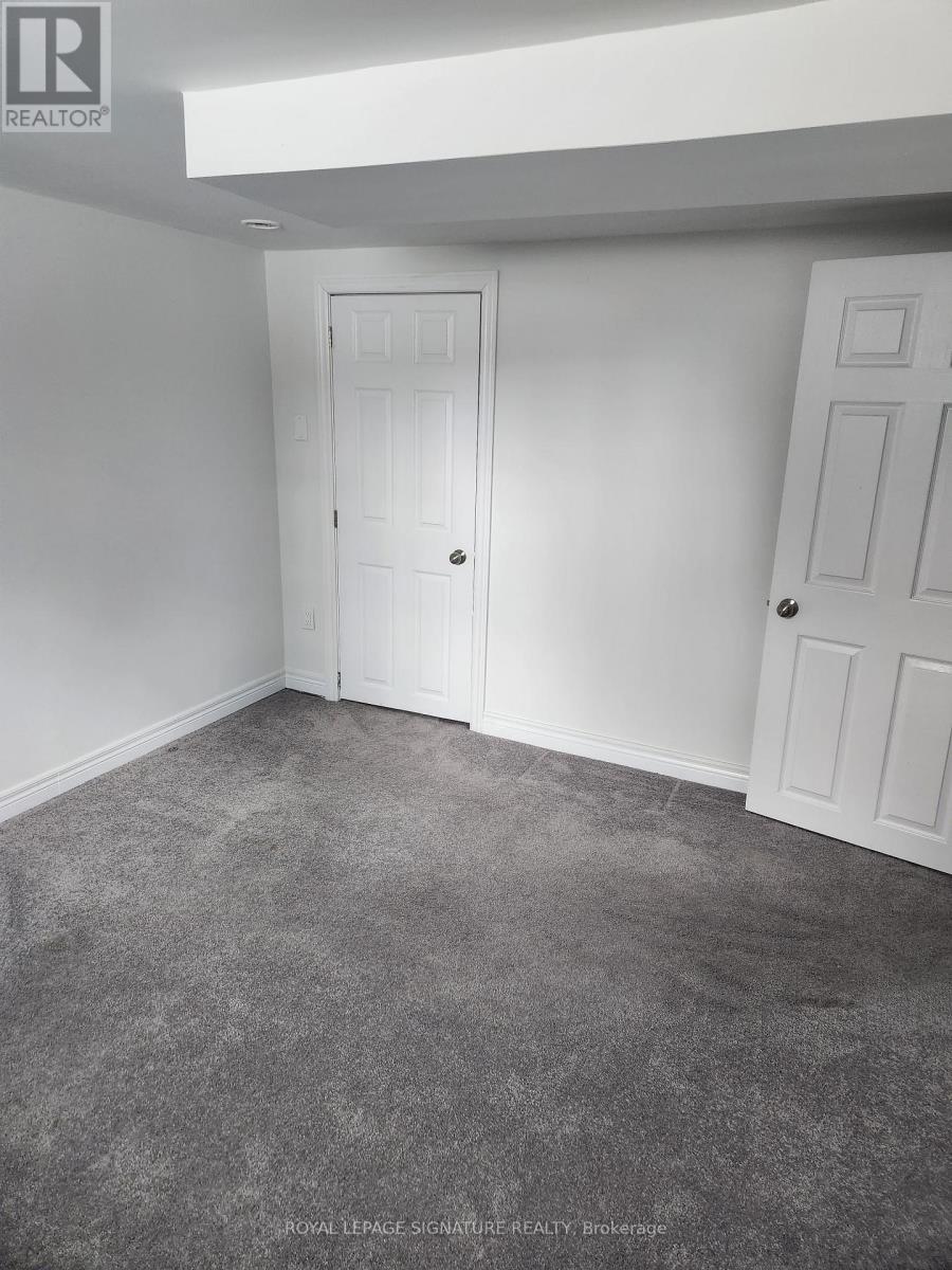 43 Mcintyre Crescent, Halton Hills (Georgetown), Ontario  L7G 1N5 - Photo 6 - W12923660