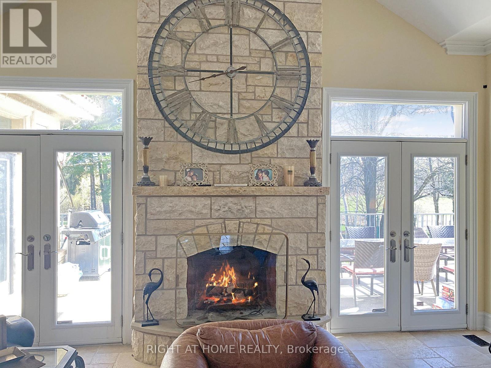 16282 27 Side Rd, Halton Hills (Rural Halton Hills), Ontario  L0P 1N0 - Photo 6 - W12924204