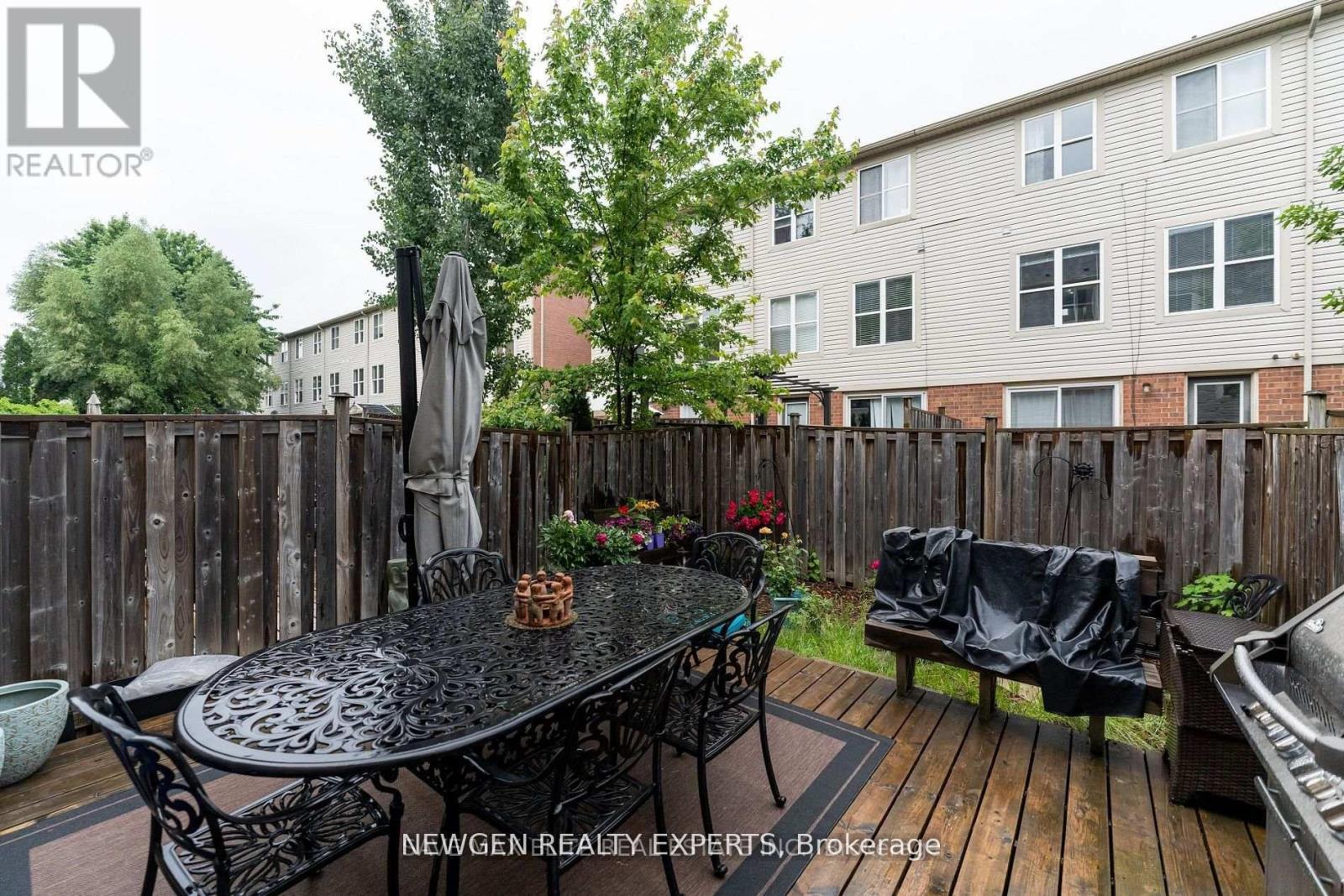 89 Seed House Lane, Halton Hills (Georgetown), Ontario  L7G 6K4 - Photo 25 - W12925714