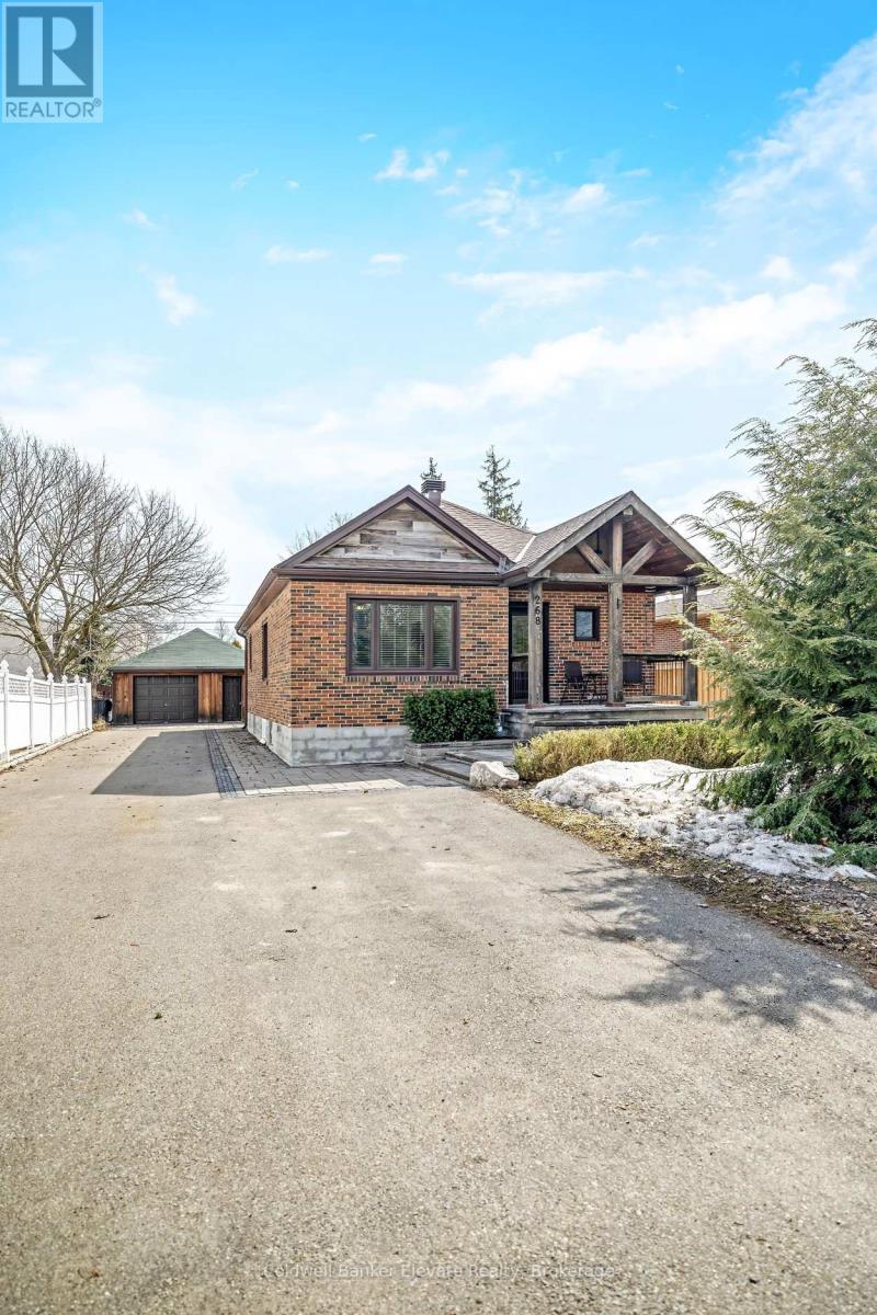 268 Peel Street, Halton Hills (Ac Acton), Ontario  L7J 1M8 - Photo 3 - W12925766