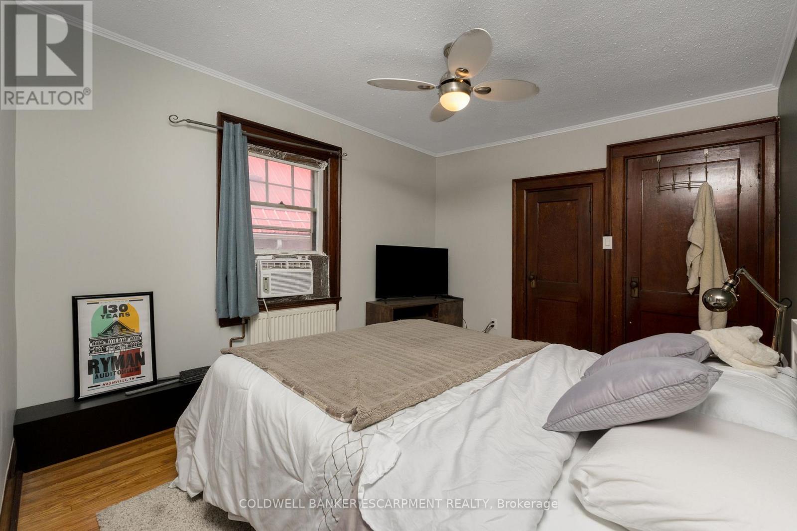 A - 20 Mill Street E, Halton Hills (Ac Acton), Ontario  L7J 1G9 - Photo 13 - W12926970