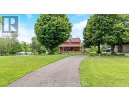 <div class="price">$1,998,900</div> 11425 Second Line Nassagaweya, Milton<br><div style="margin-bottom:8px;"><small>Coldwell Banker Elevate Realty</small></div><div class='bed_bath'>5 Bed | 3 Bath</div>