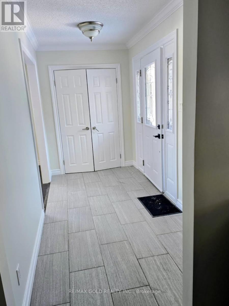 10512 Trafalgar Road, Halton Hills (Rural Halton Hills), Ontario  L7G 4S5 - Photo 13 - W12928468