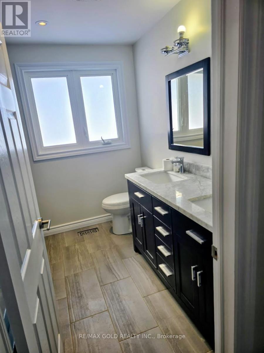 10512 Trafalgar Road, Halton Hills (Rural Halton Hills), Ontario  L7G 4S5 - Photo 6 - W12928468