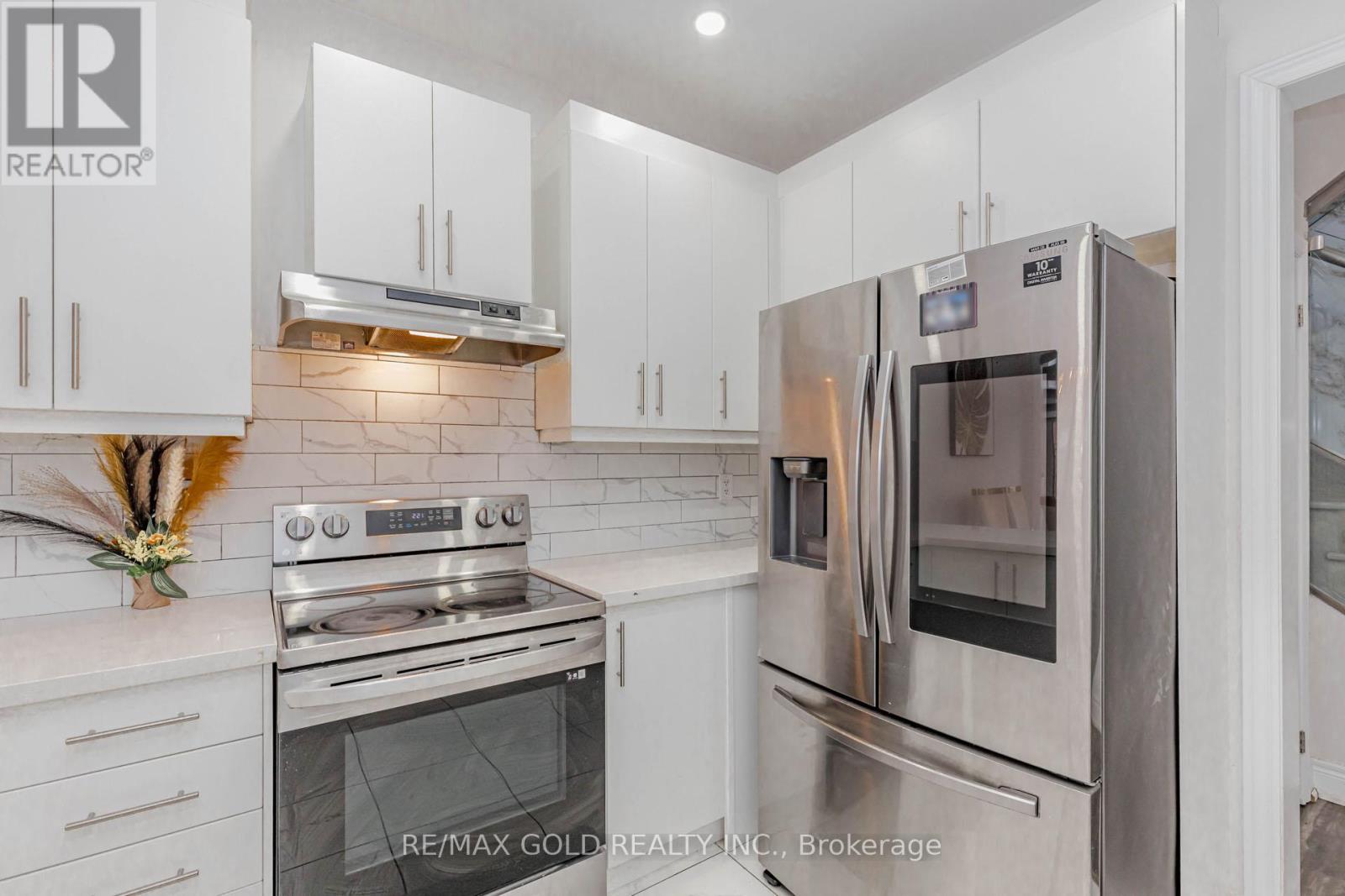 15351 Danby Road, Halton Hills (Georgetown), Ontario  L7G 0H6 - Photo 15 - W12928778