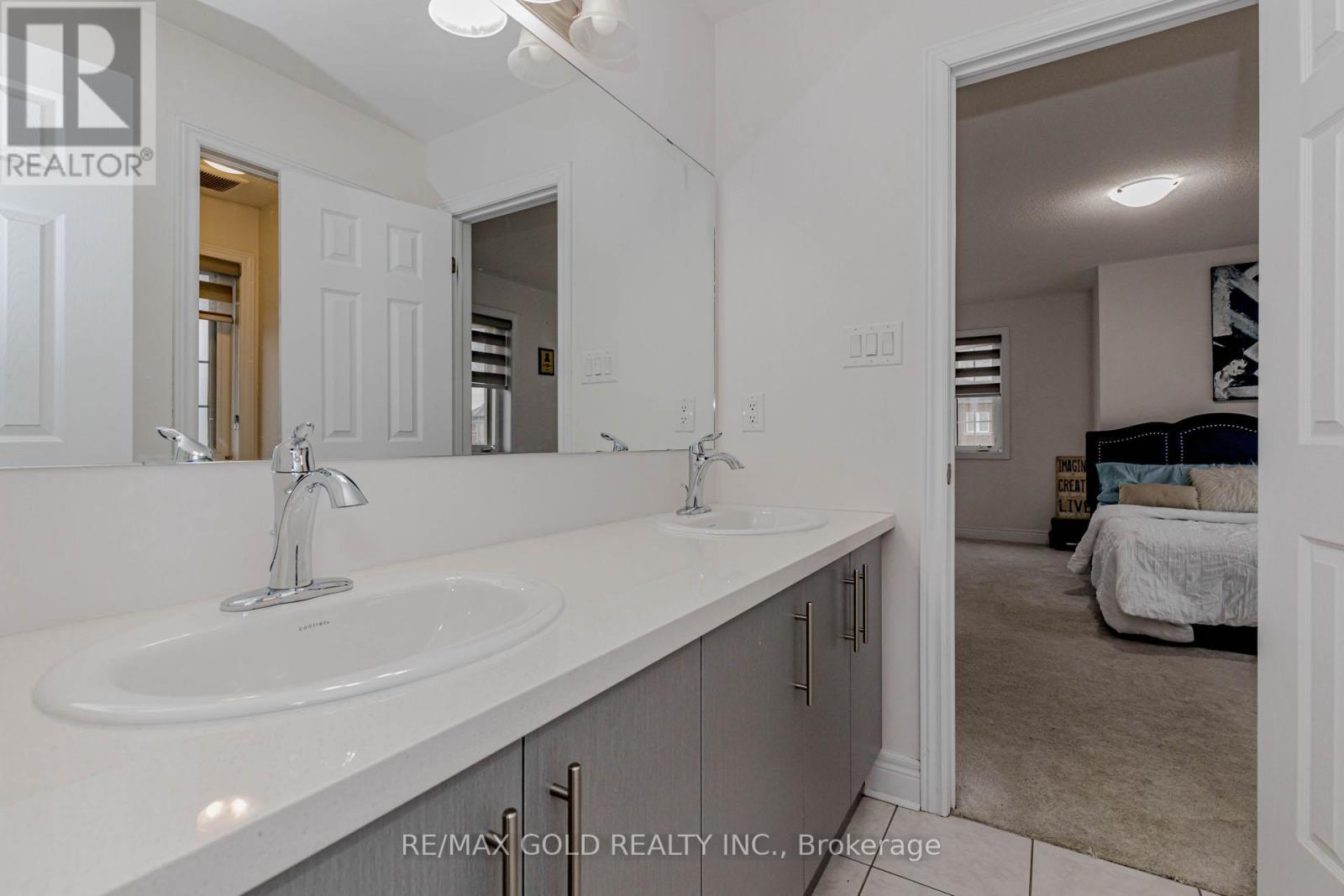 15351 Danby Road, Halton Hills (Georgetown), Ontario  L7G 0H6 - Photo 30 - W12928778