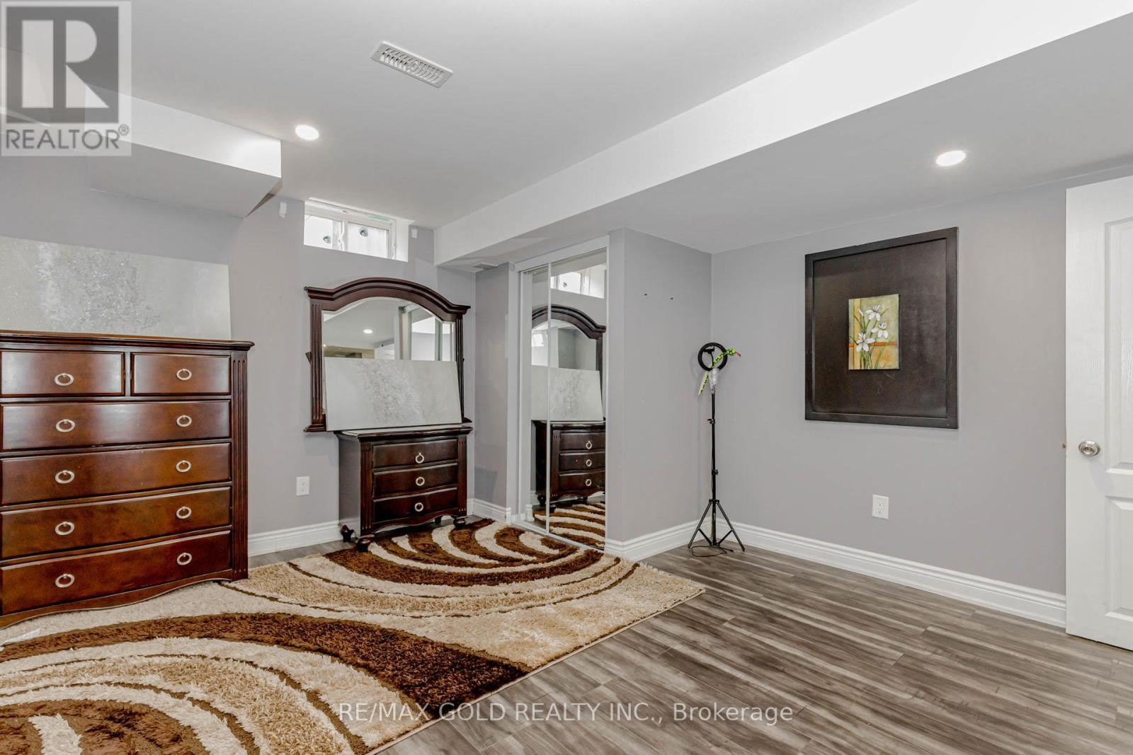 15351 Danby Road, Halton Hills (Georgetown), Ontario  L7G 0H6 - Photo 42 - W12928778