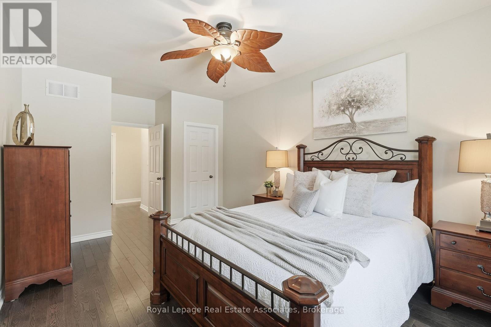 290 Eaton Street, Halton Hills (Georgetown), Ontario  L7G 6N8 - Photo 25 - W12929044