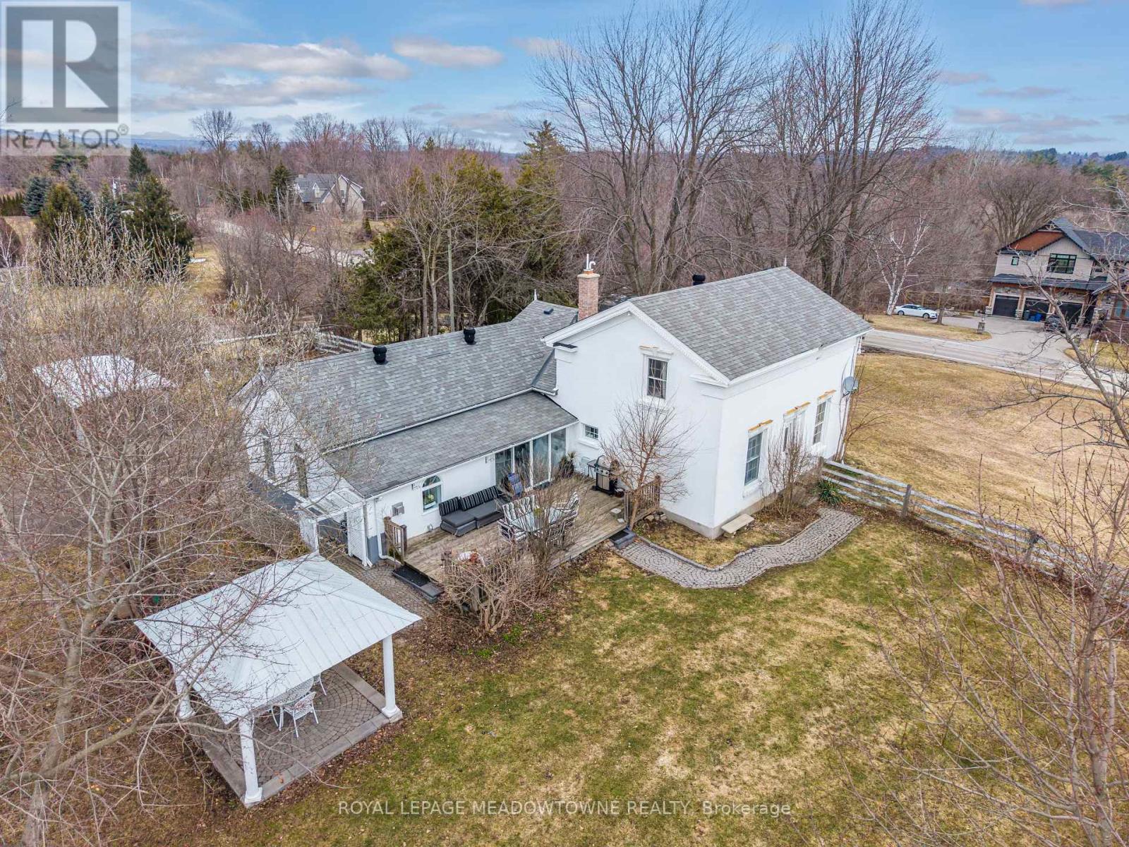 152 Confederation Street, Halton Hills (Glen Williams), Ontario  L7G 4S8 - Photo 4 - W12929054