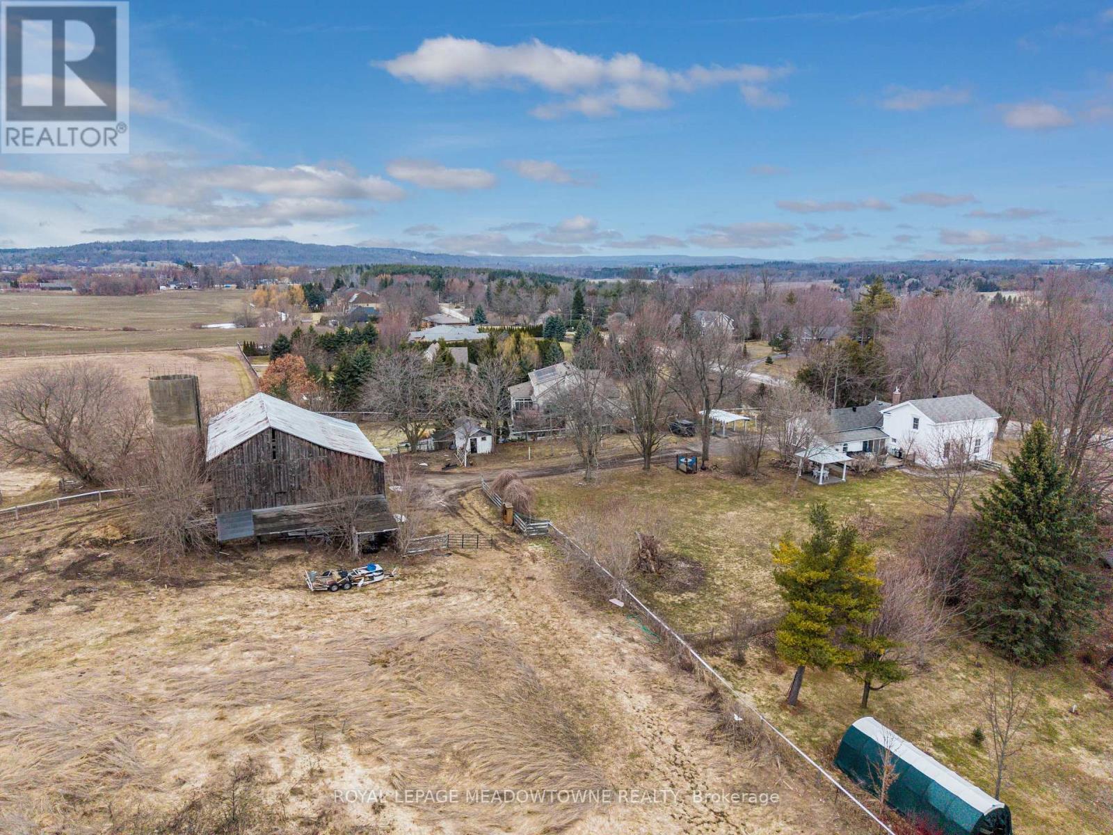 152 Confederation Street, Halton Hills (Glen Williams), Ontario  L7G 4S8 - Photo 43 - W12929054