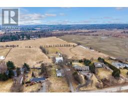 <div class="price">$2,100,000</div> 152 Confederation Street, Halton Hills (Glen Williams)<br><div style="margin-bottom:8px;"><small>Royal LePage Meadowtowne Realty</small></div><div class='bed_bath'>3 Bed | 2 Bath</div>