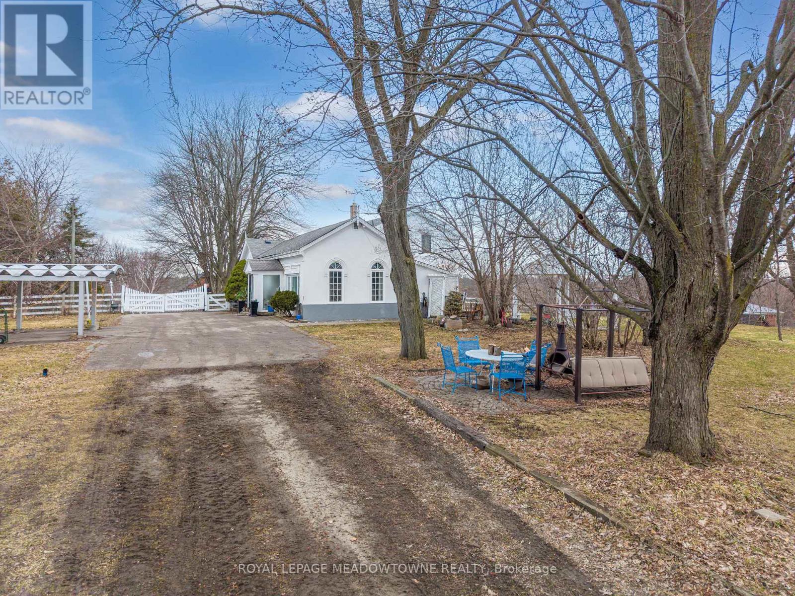 152 Confederation Street, Halton Hills (Glen Williams), Ontario  L7G 4S8 - Photo 44 - W12929066