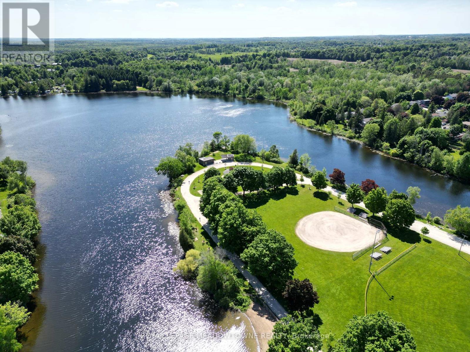 87 Lake Avenue, Halton Hills (Ac Acton), Ontario  L7J 1G1 - Photo 25 - W12930754