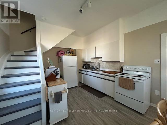 45 King Street, Halton Hills (Georgetown), Ontario  L7G 2G3 - Photo 4 - W12931670