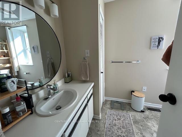 45 King Street, Halton Hills (Georgetown), Ontario  L7G 2G3 - Photo 8 - W12931670