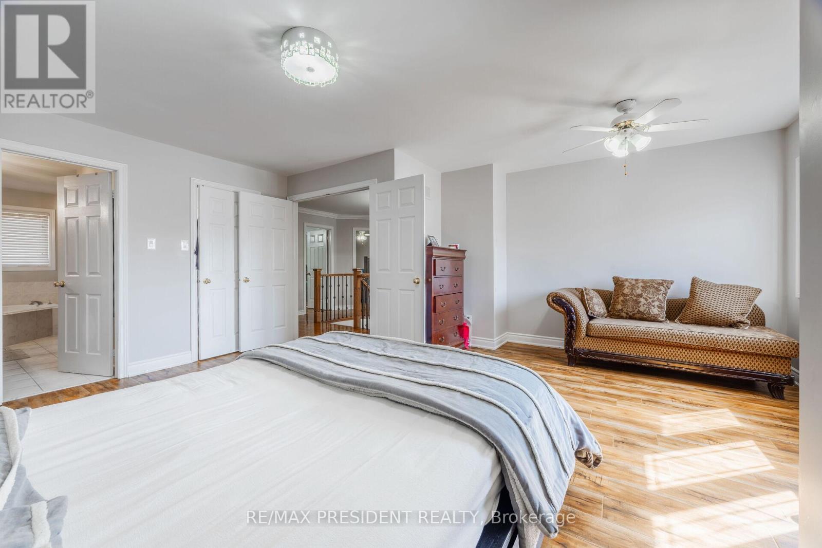 14 Samuel Crescent, Halton Hills (Georgetown), Ontario  L7G 5J2 - Photo 26 - W12932182