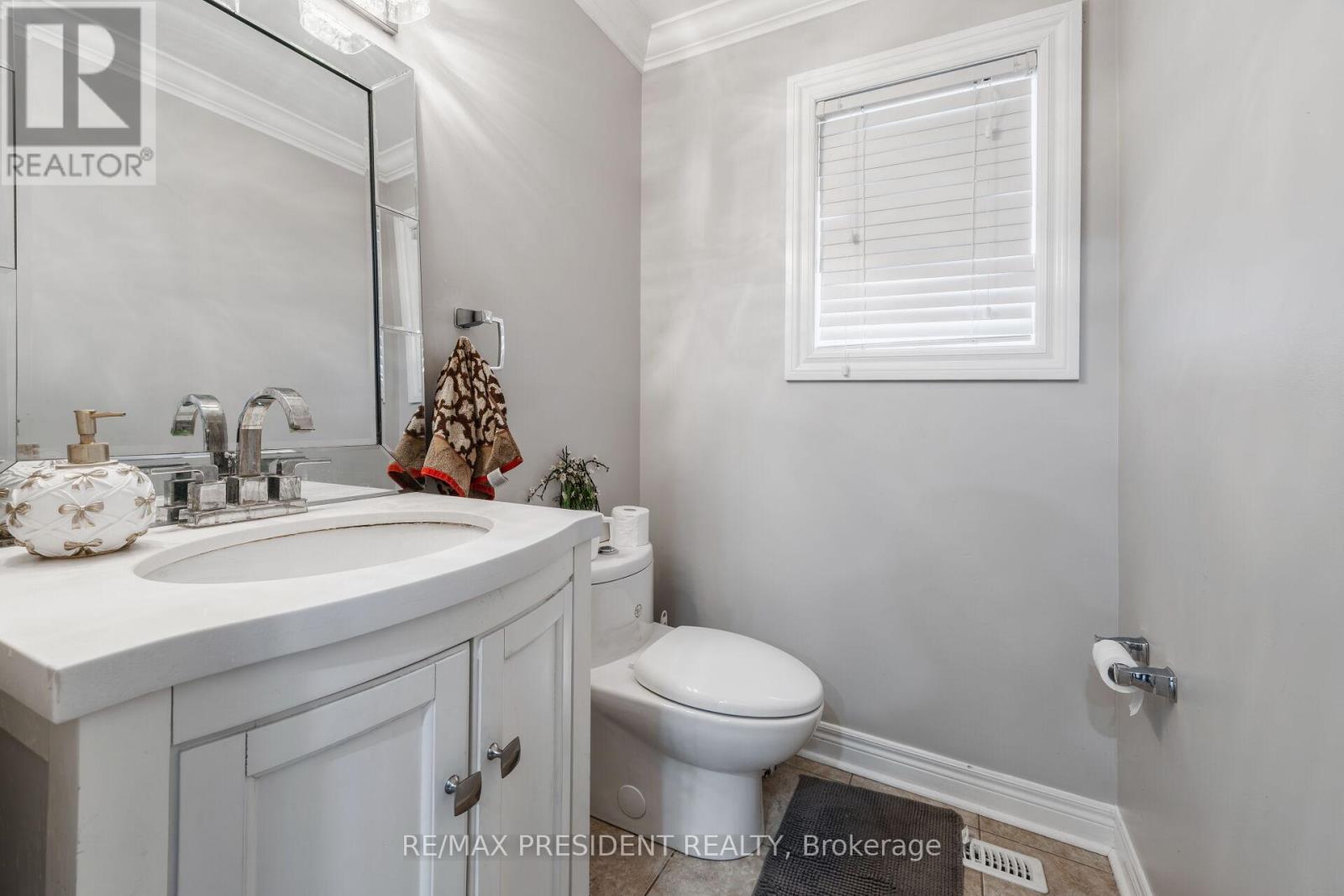 14 Samuel Crescent, Halton Hills (Georgetown), Ontario  L7G 5J2 - Photo 41 - W12932182