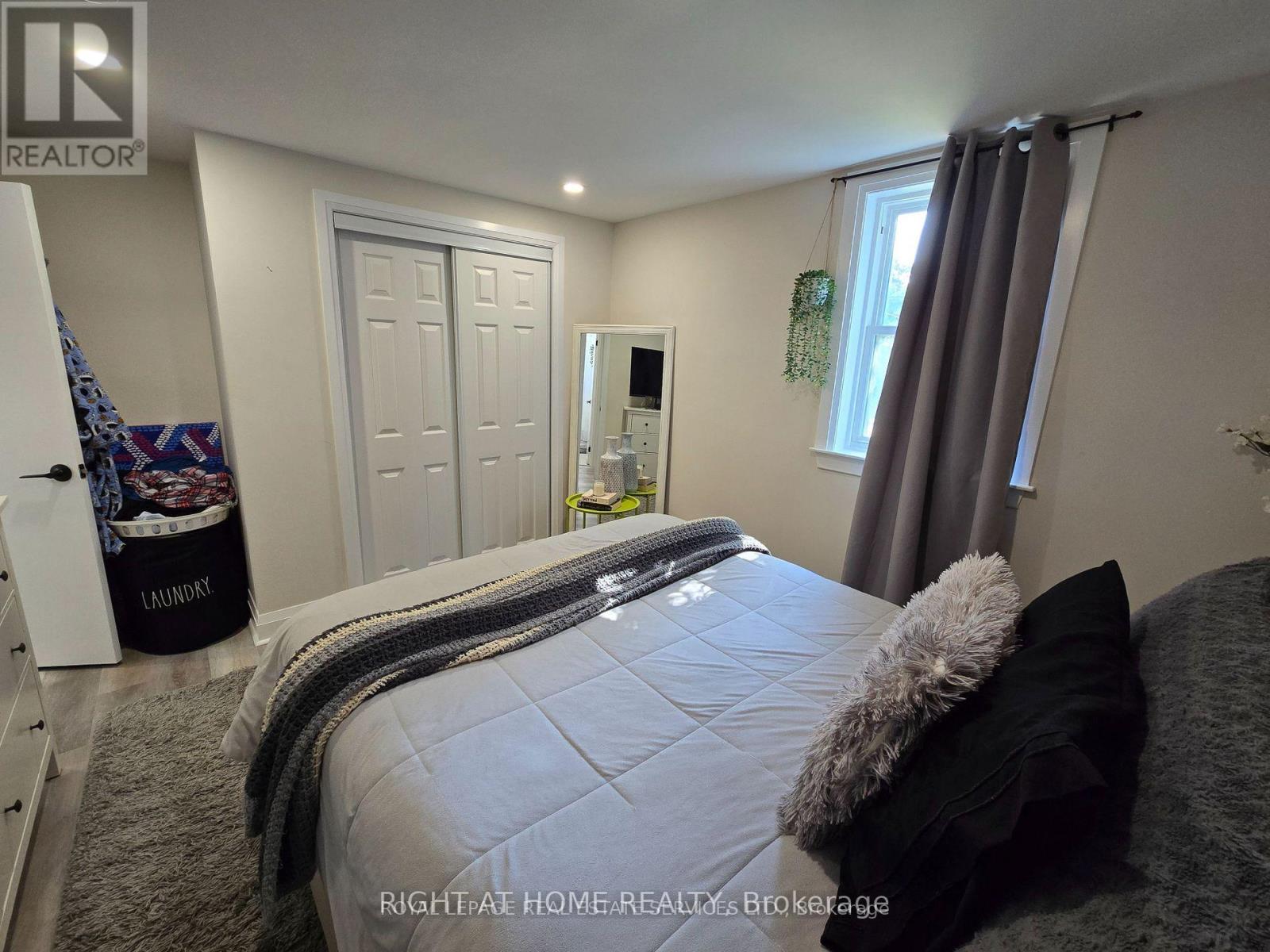 2 - 18 Ewing Street, Halton Hills (Georgetown), Ontario  L7G 2P7 - Photo 13 - W12933388