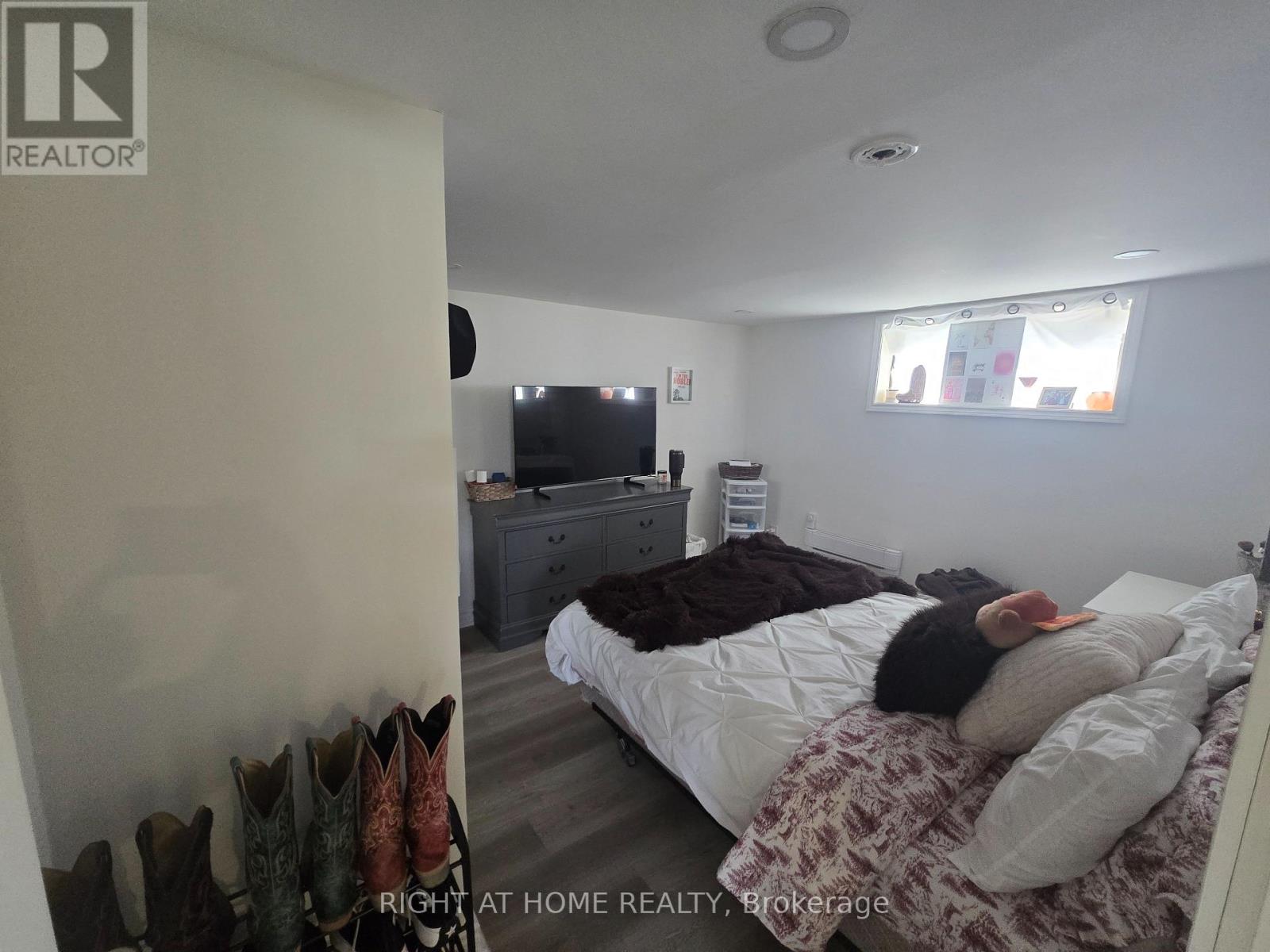 3 - 18 Ewing Street, Halton Hills (Georgetown), Ontario  L7G 2P7 - Photo 16 - W12933412