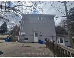 <div class="price">$2,050<small> Monthly</small></div> 3 - 18 Ewing Street, Halton Hills (Georgetown)<br><div style="margin-bottom:8px;"><small>Right At Home Realty</small></div><div class='bed_bath'>2 Bed | 1 Bath</div>