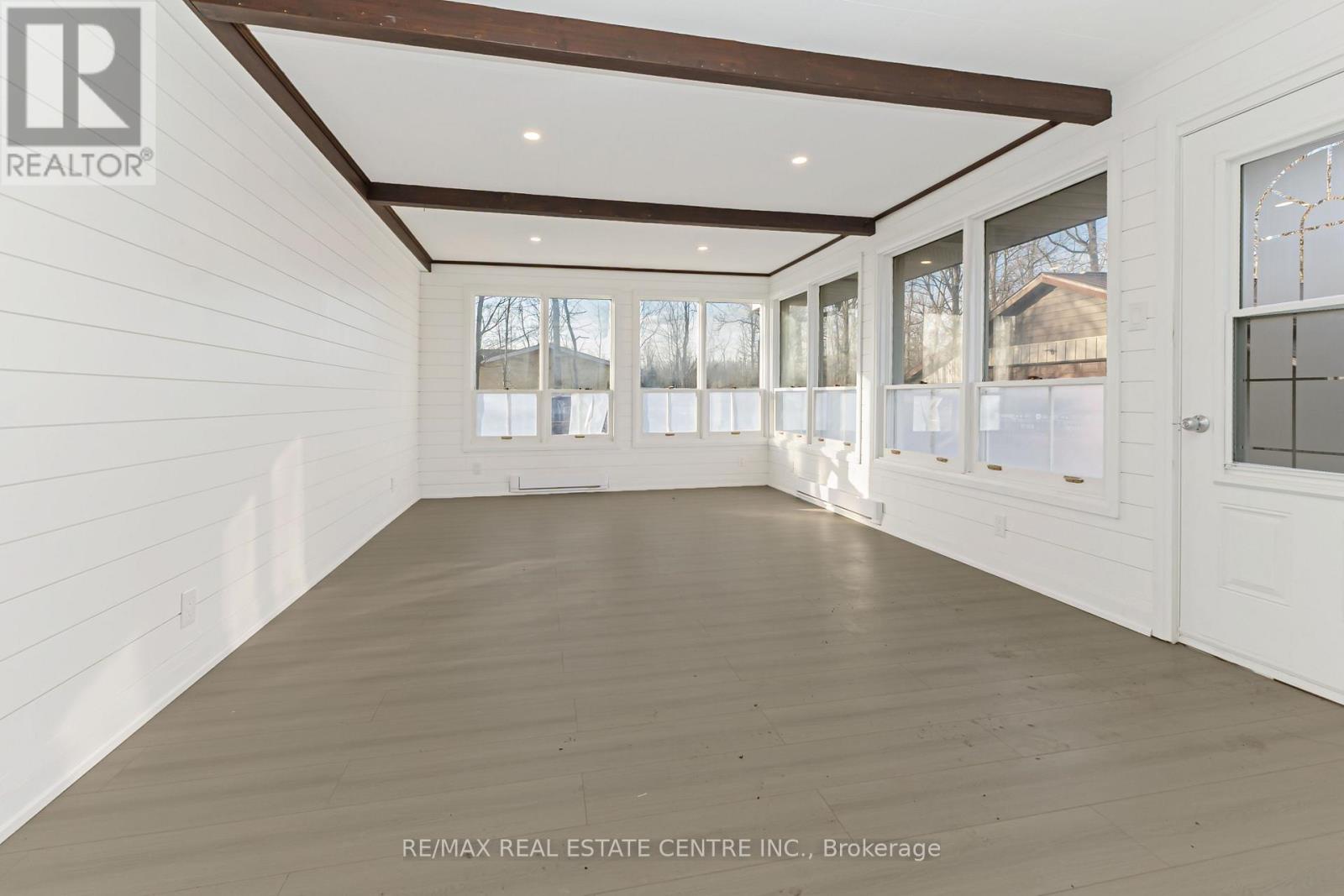 8449 8th Line, Halton Hills (Rural Halton Hills), Ontario  L7G 4S5 - Photo 14 - W12933428