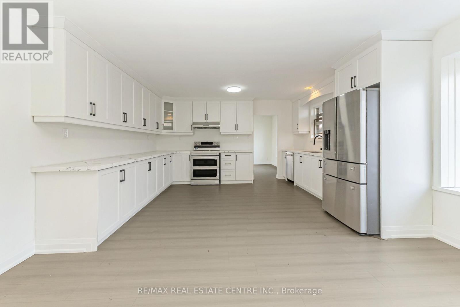 8449 8th Line, Halton Hills (Rural Halton Hills), Ontario  L7G 4S5 - Photo 7 - W12933428