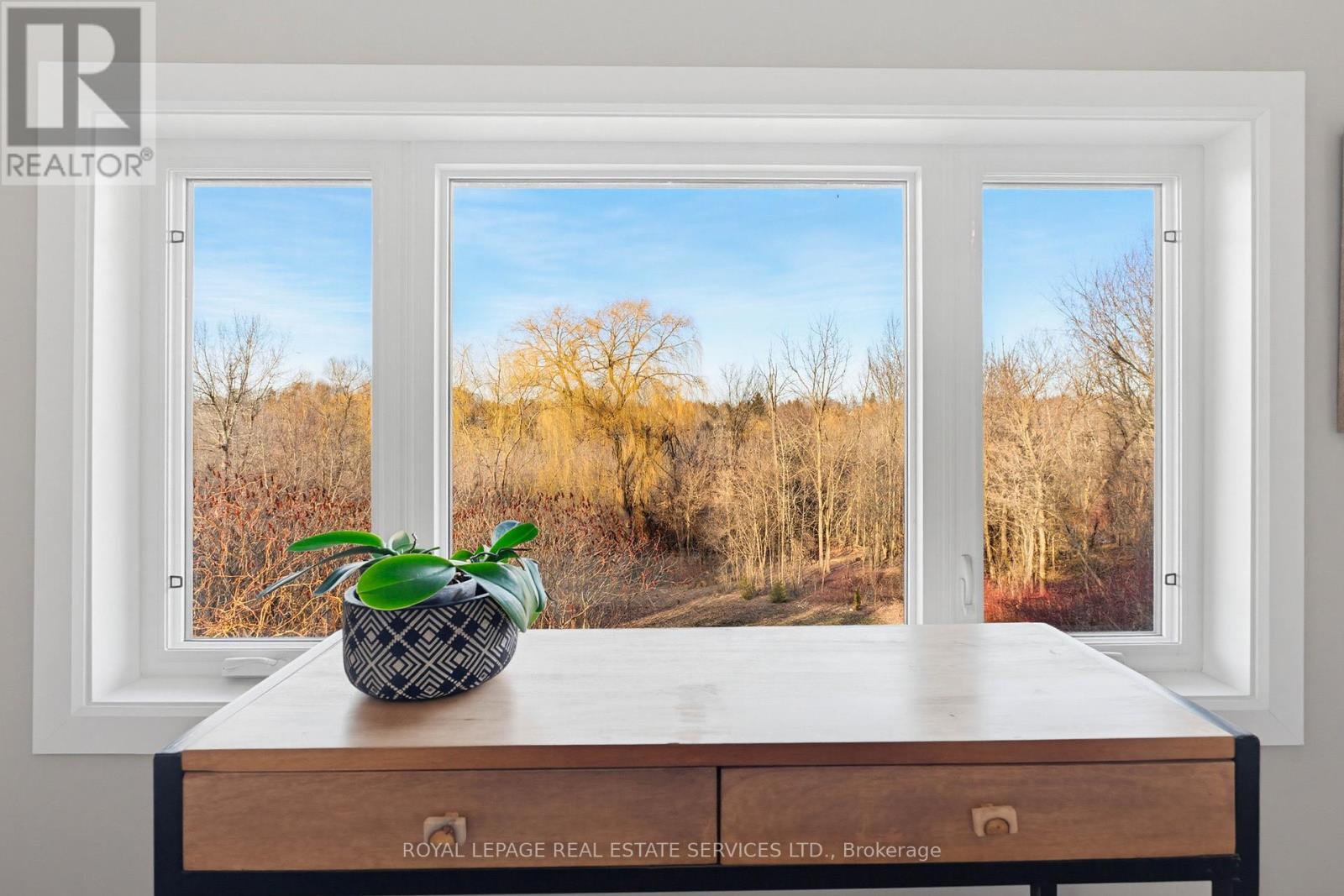 18 Cherry Street, Halton Hills (Georgetown), Ontario  L7G 3J8 - Photo 21 - W12933612