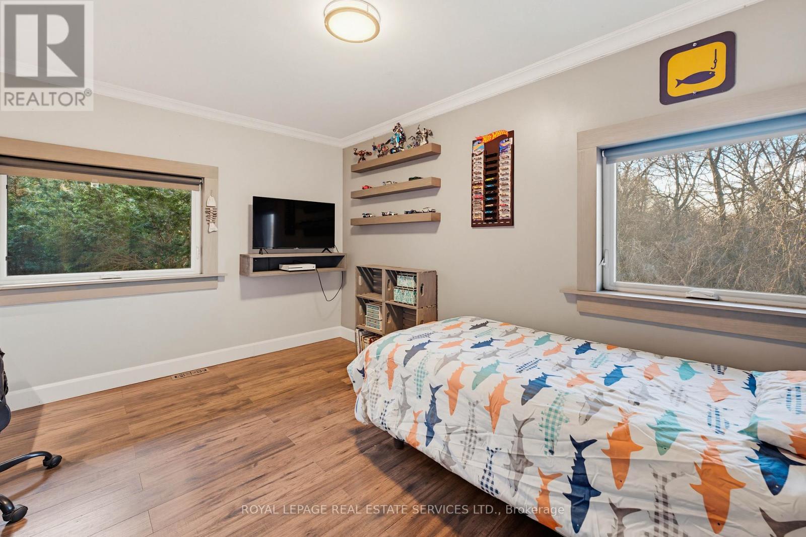 18 Cherry Street, Halton Hills (Georgetown), Ontario  L7G 3J8 - Photo 27 - W12933612