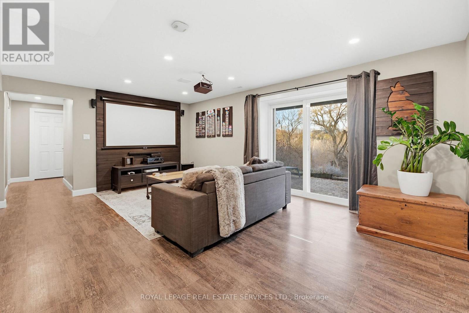 18 Cherry Street, Halton Hills (Georgetown), Ontario  L7G 3J8 - Photo 43 - W12933612