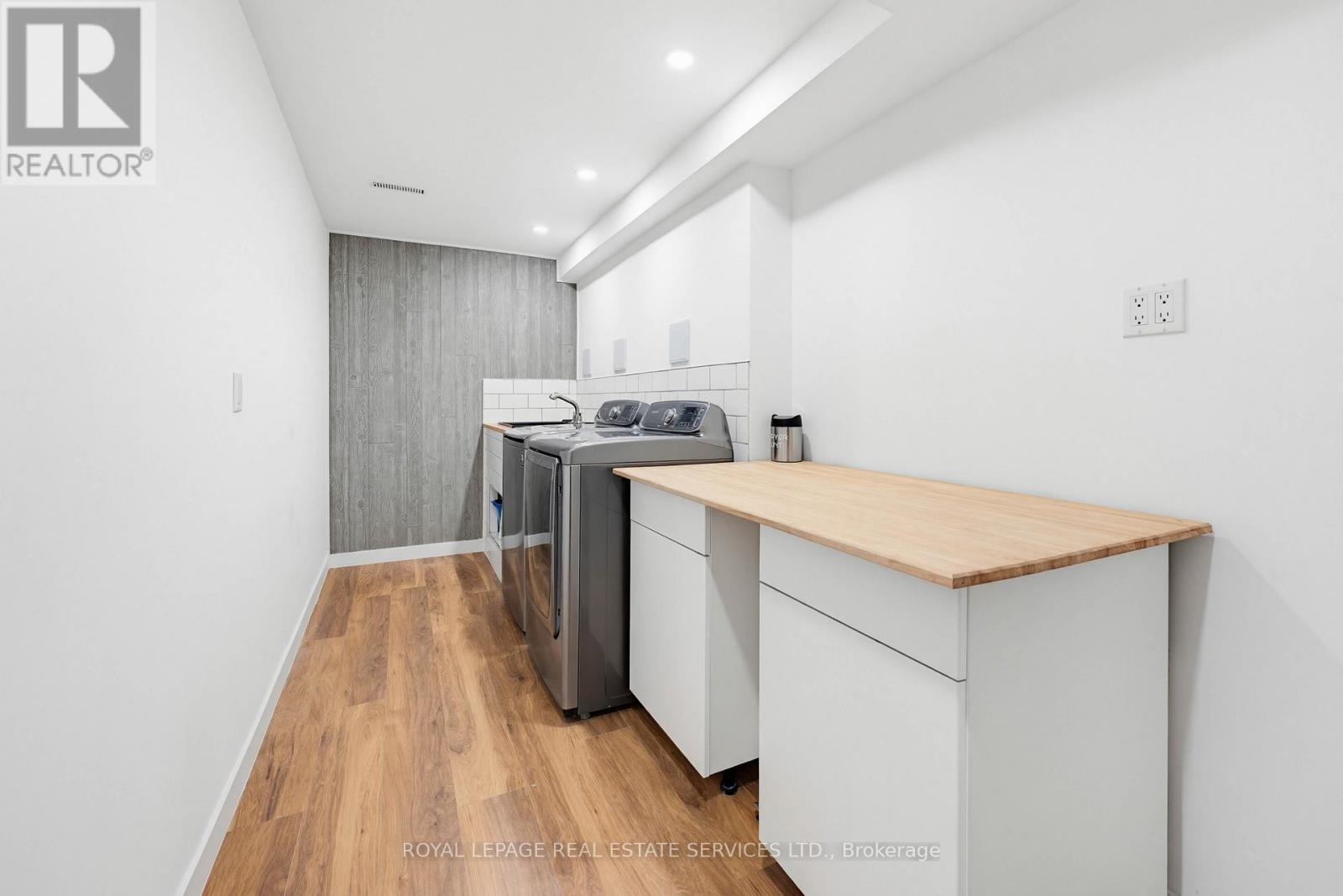 18 Cherry Street, Halton Hills (Georgetown), Ontario  L7G 3J8 - Photo 47 - W12933612